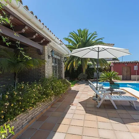 Chalet 4 Piscina Privada Parking Holiday home *